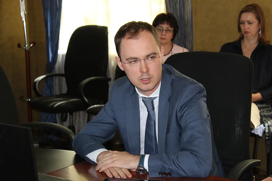 Александр Кравченко: Мы сможем комбинировать сразу несколько мер социальной поддержки врачей