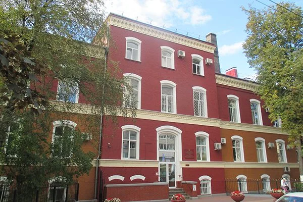 Тактику лечения пациента со сложным кожным заболеванием выработали в ходе видеоконсультации