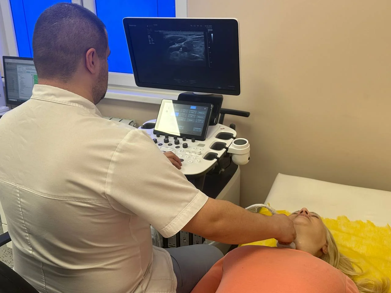 В поликлиниках Городской больницы № 4 обновили аппараты УЗ-диагностики