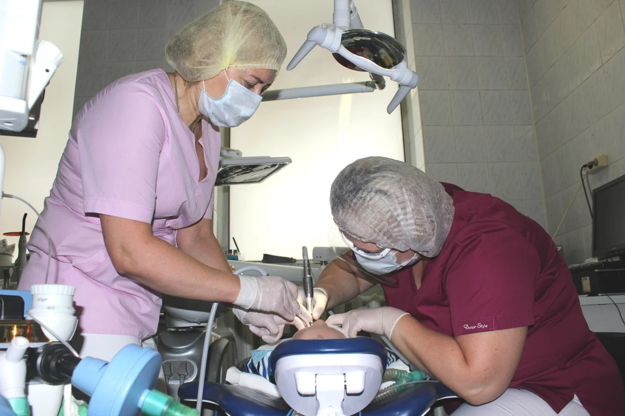 В Детской областной больнице впервые проведено лечение стоматологических пациентов под общим наркозом