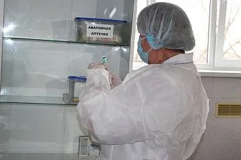 В регионе от клещевого энцефалита вакцинировано около тысячи трехсот жителей В регионе от клещевого энцефалита вакцинировано около тысячи трехсот жителей