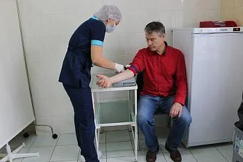 С начала года медицинские профосмотры и диспансеризацию прошло около девяноста тысяч жителей области С начала года медицинские профосмотры и диспансеризацию прошло около девяноста тысяч жителей области