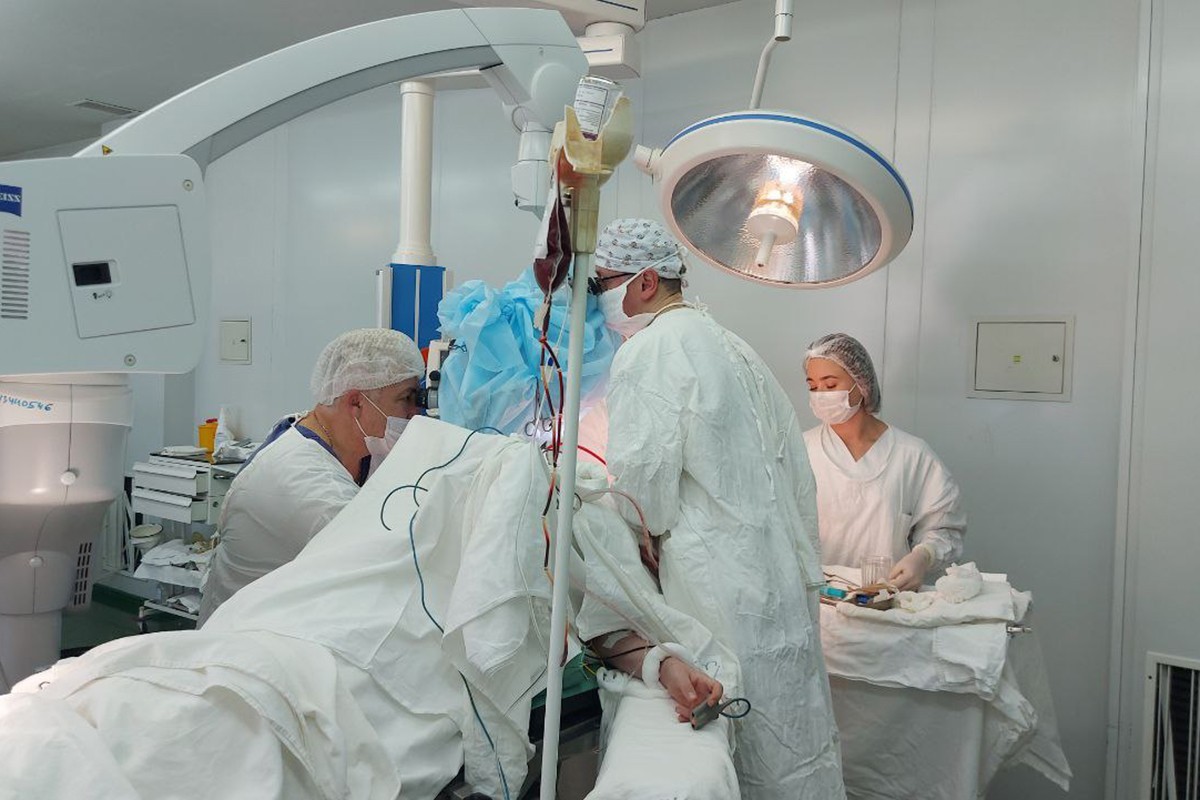 Нейрохирурги Детской областной больницы провели сложную высокотехнологичную операцию на головном мозге